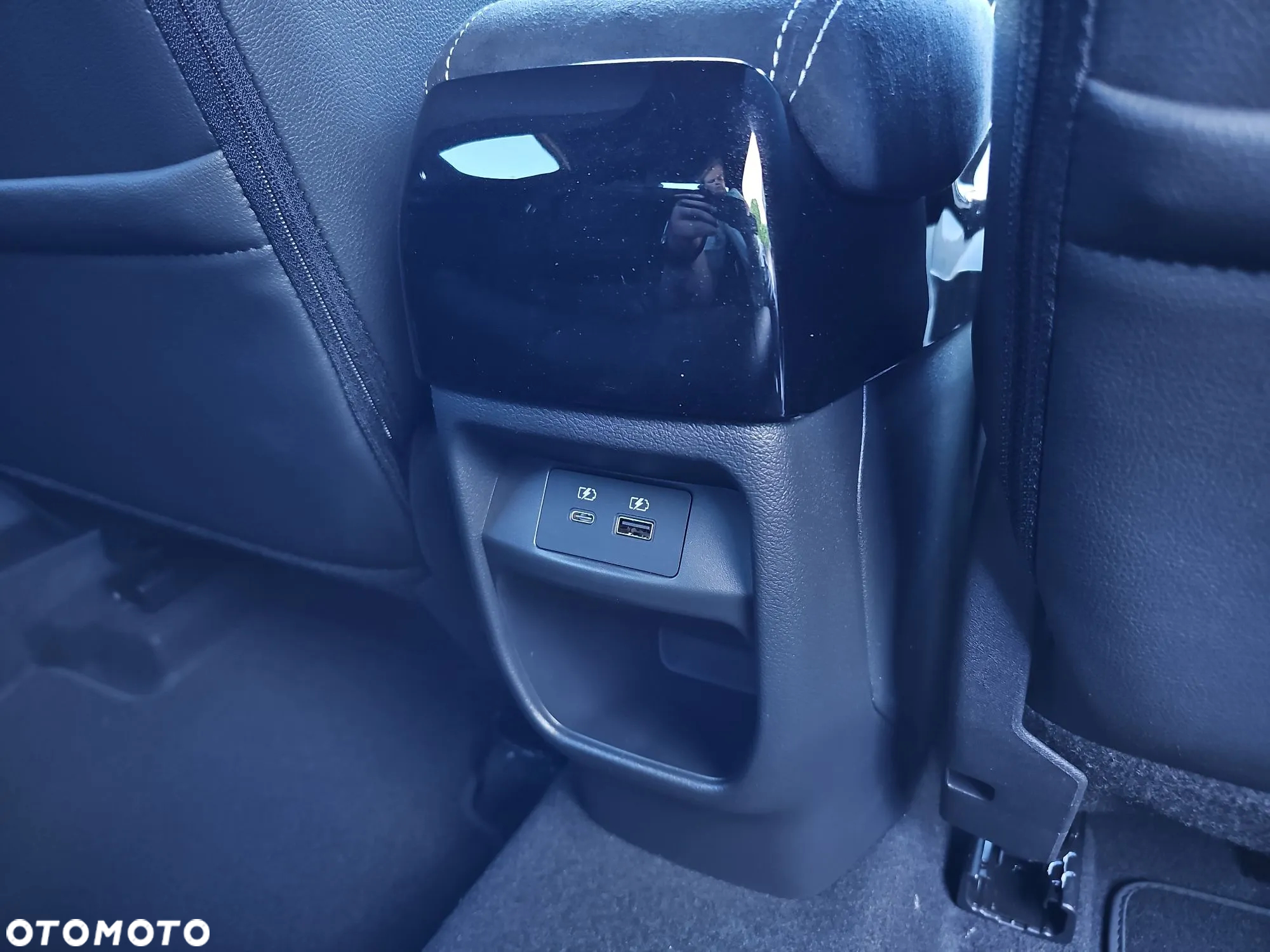 Nissan Juke 1.6 Hybrid N-Design AMT - 21