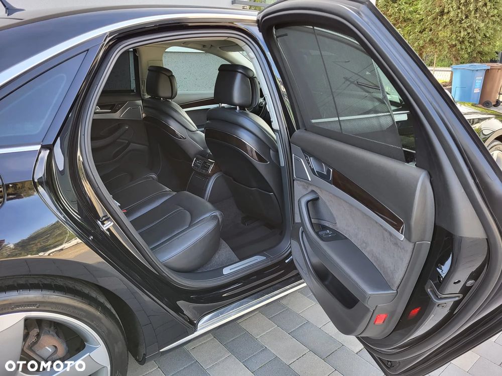 Audi A8 4.2 TDI clean diesel Quattro - 16
