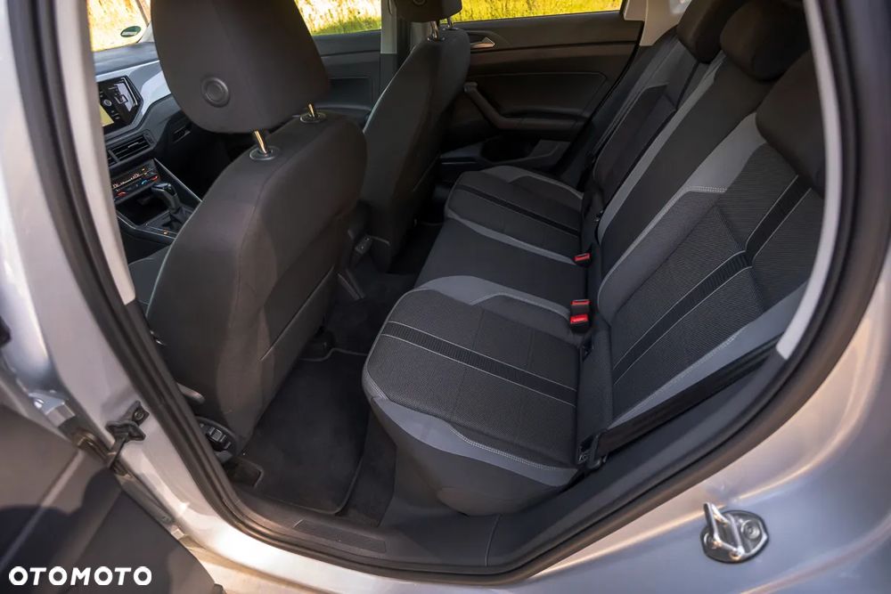 Volkswagen Polo 1.0 TSI Comfortline DSG - 19
