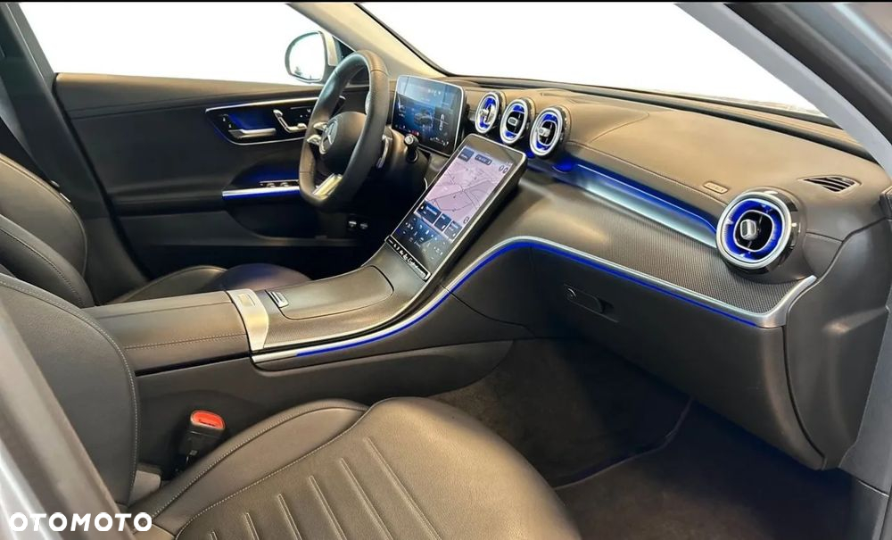 Mercedes-Benz Klasa C ver-400-e-phev-4--matic-amg - 16