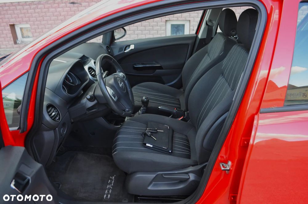 Opel Corsa 1.4 16V Enjoy - 24
