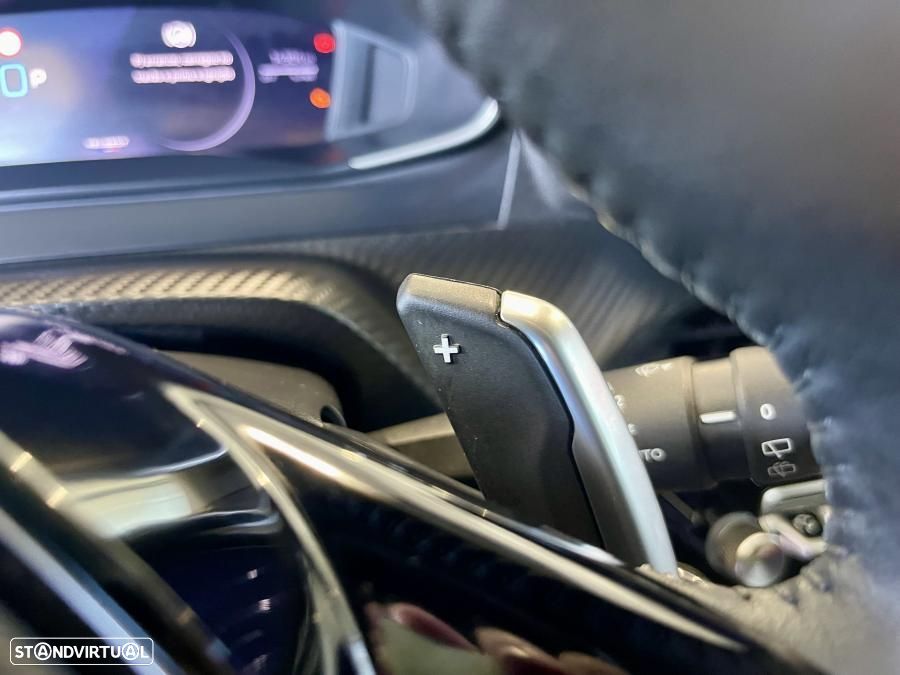 Peugeot 2008 1.2 Hybrid Allure e-DCS6 - 27