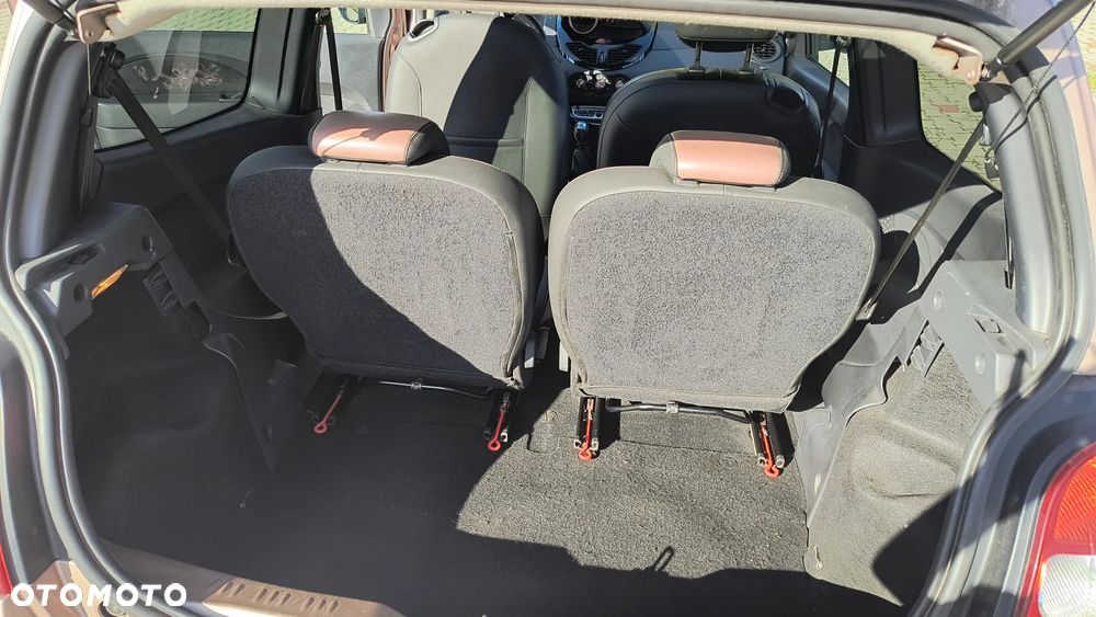 Renault Twingo 1.2 16V Miss Sixty - 10
