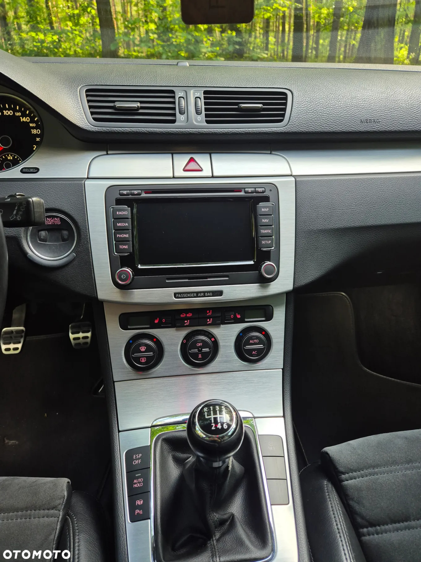 Volkswagen Passat 2.0 TDI DPF Highline - 11