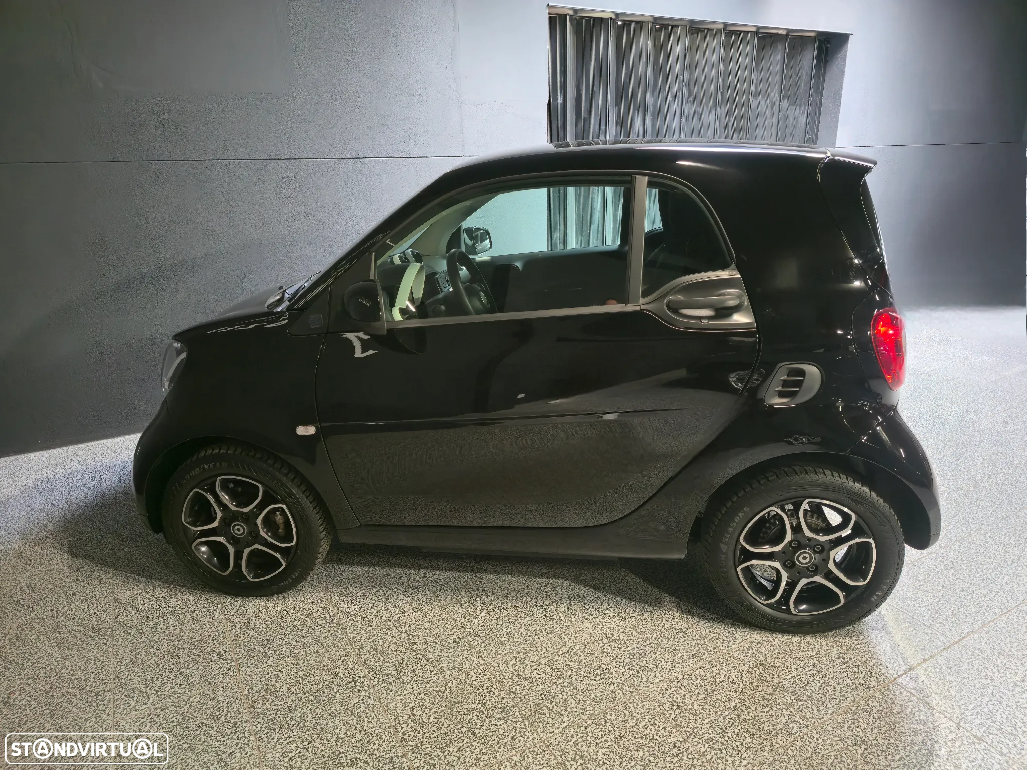 Smart ForTwo Coupé EQ - 21