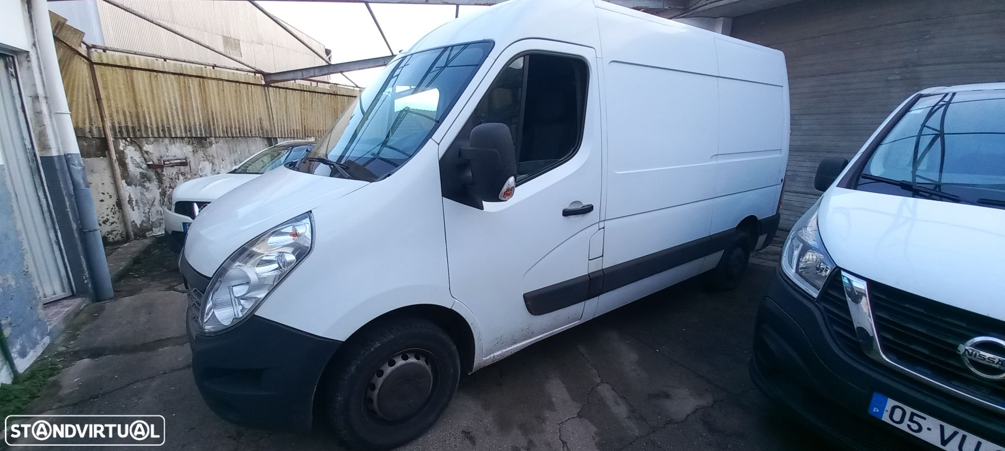 Renault Master 2.3 dCi L2H2 3.3T SS - 2