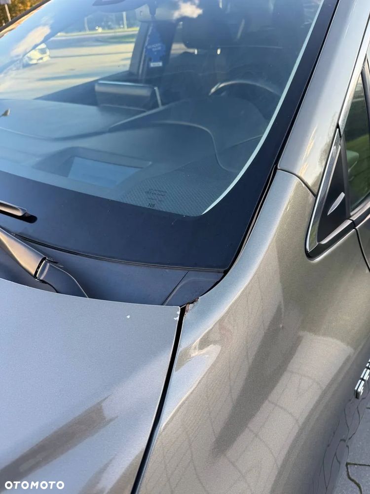 Toyota Corolla 1.8 Hybrid Executive - 23
