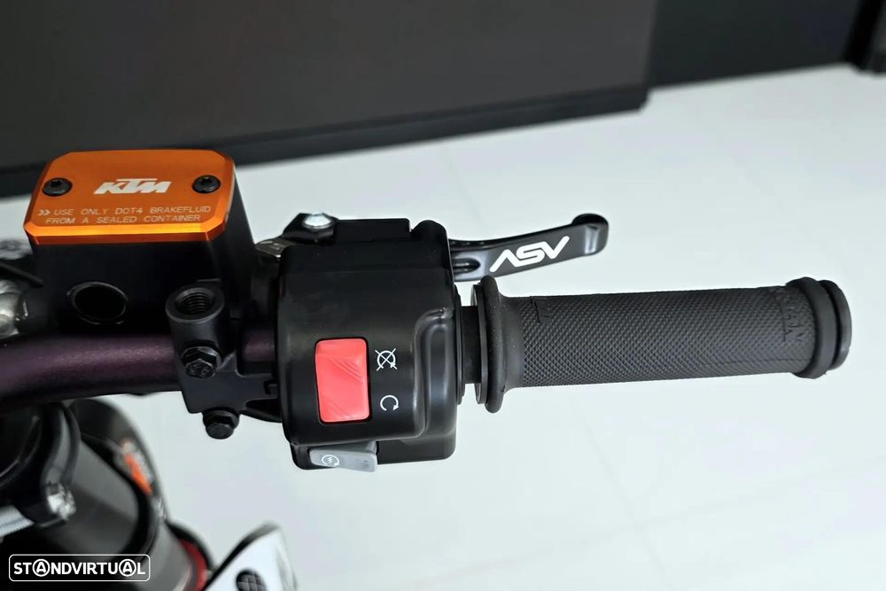 KTM 690 - 16