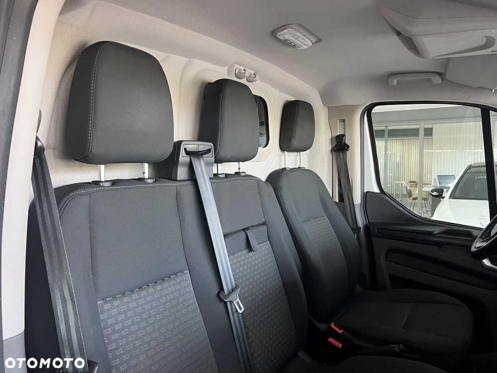 Ford Transit Custom - 39