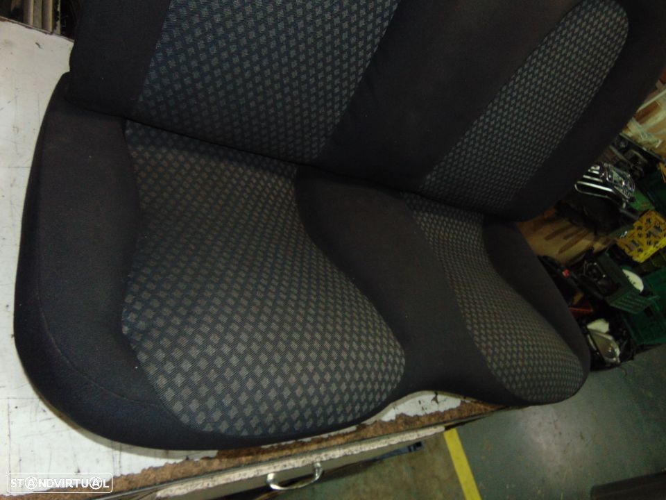 Ford puma bancos - 8