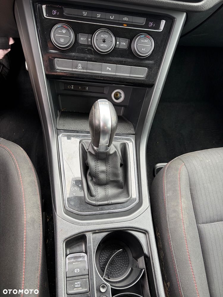 Volkswagen Touran 2.0 TDI SCR (BlueMotion Technology) DSG SOUND - 20