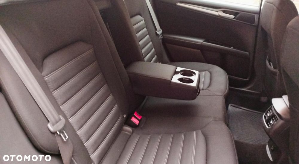 Ford Mondeo 2.0 EcoBlue Titanium - 9