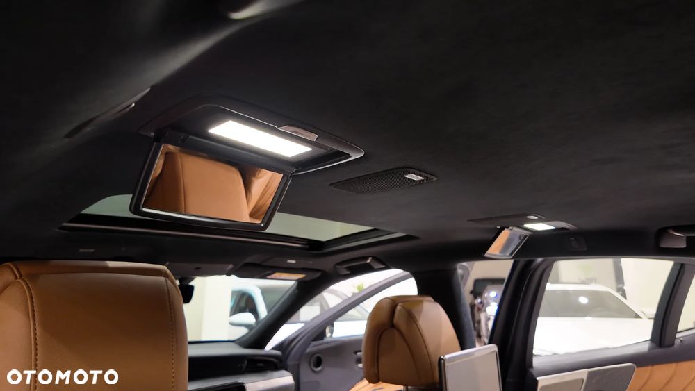 Lexus LS 500h Omotenashi AWD - 28