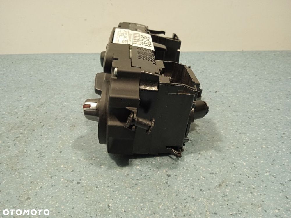 SEAT LEON II LIFT PANEL KLIMATYZACJI 1T2820045B - 3