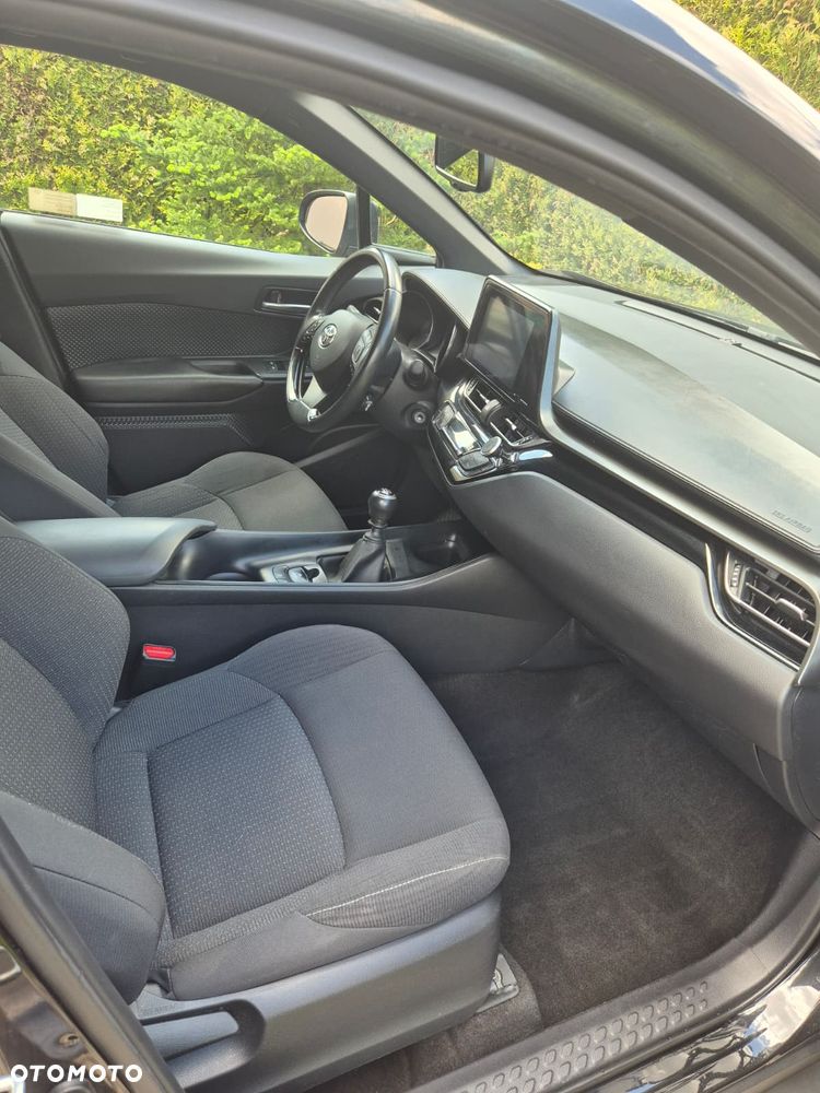 Toyota C-HR 1.2 T Comfort - 11