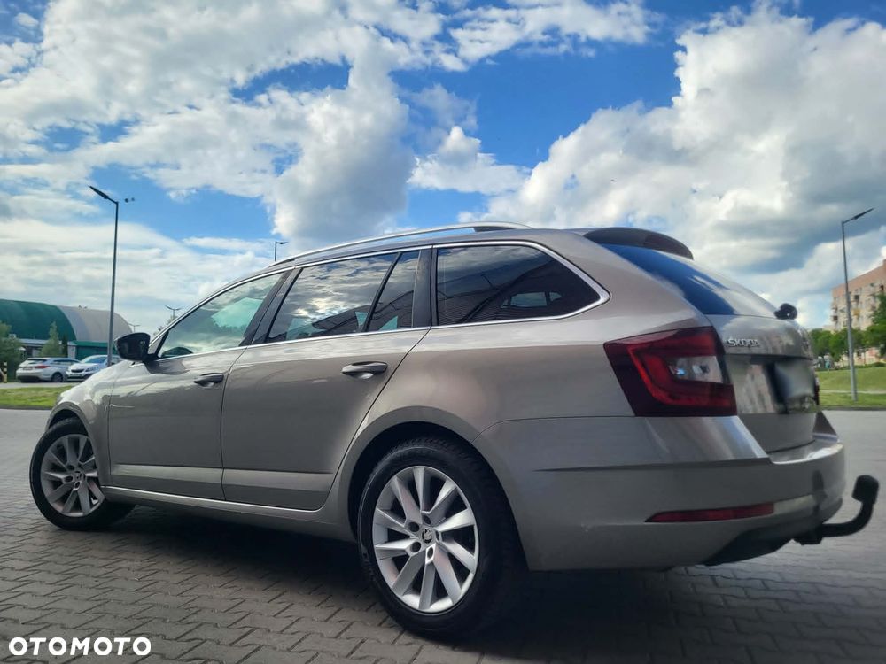 Skoda Octavia 1.4 TSI DSG Style - 6