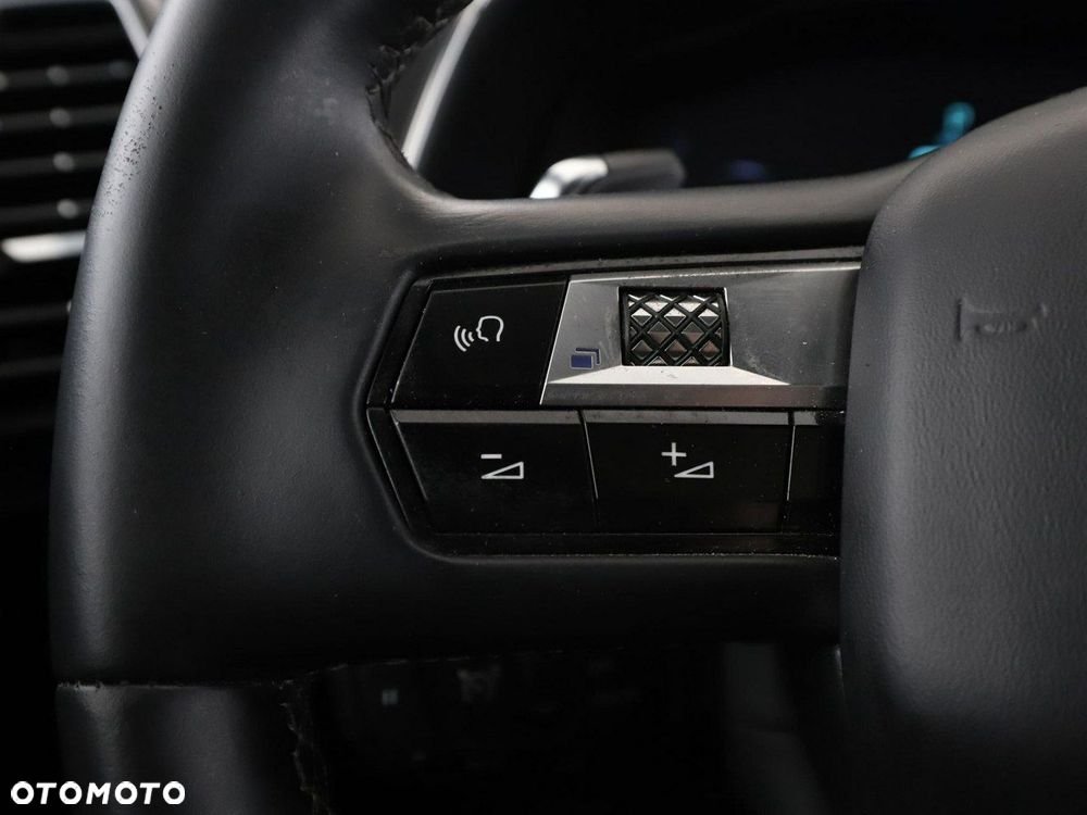 DS Automobiles DS 7 Crossback 1.6 E-Tense 4x4 Grand Chic - 36