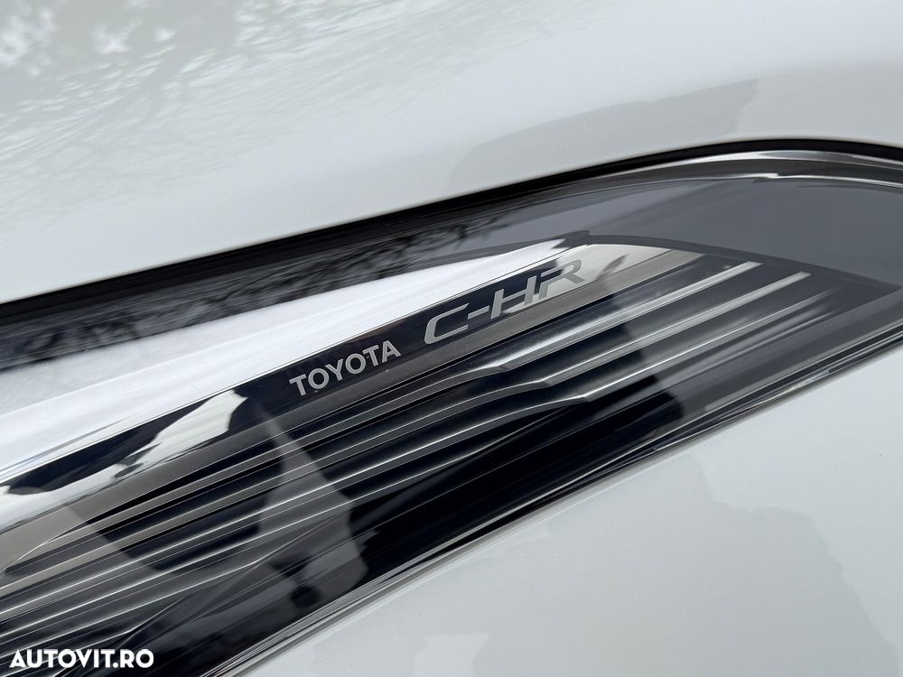 Toyota C-HR Lounge - 31