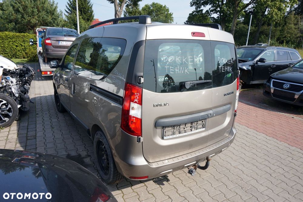 WKŁAD STYROPIAN PODŁOGI DOKKER LIFT 745146583R ŚRODKOWY DACIA 2017-2021 - 1