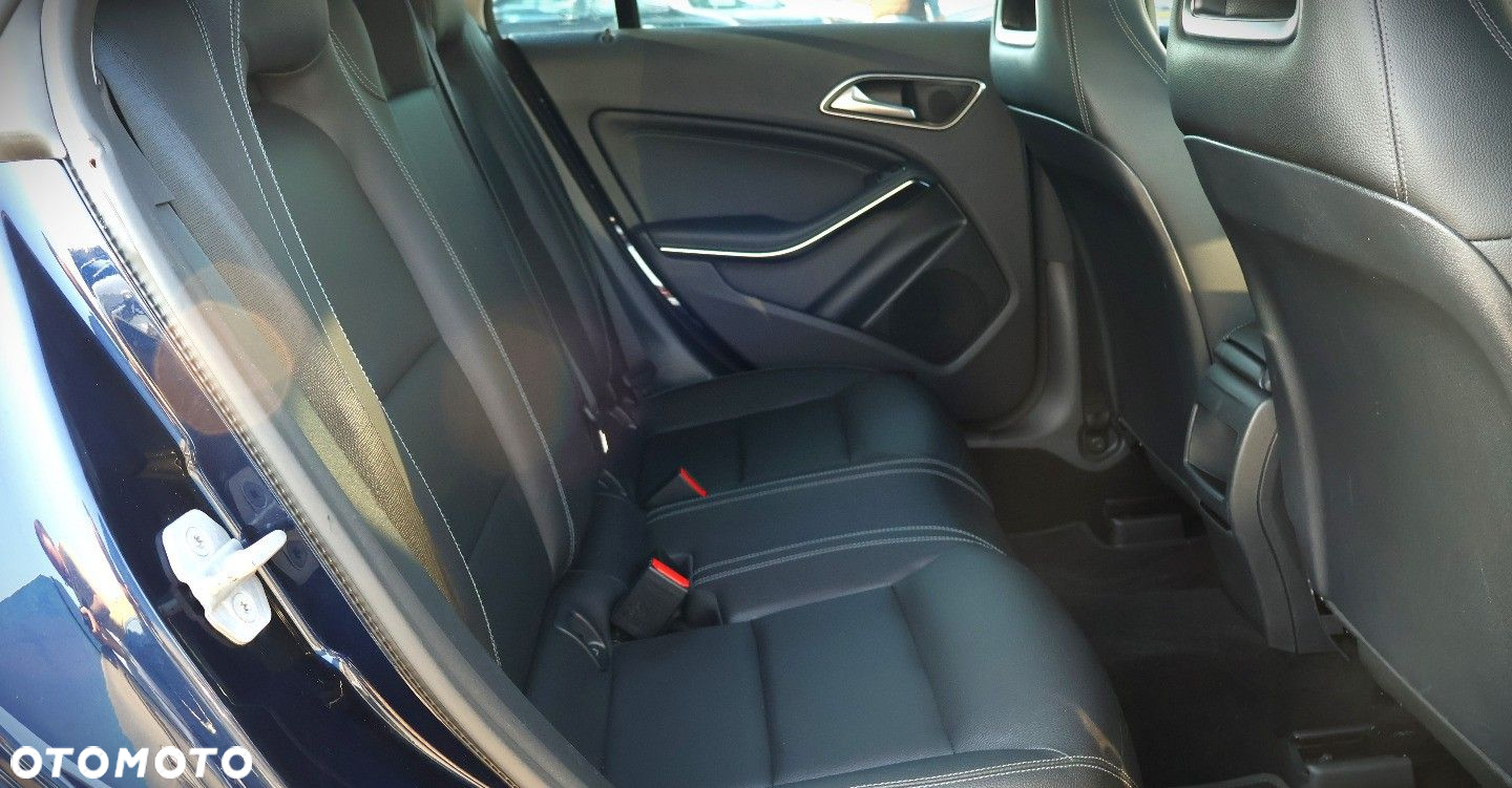Mercedes-Benz CLA - 17