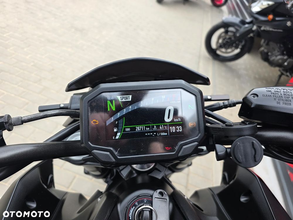 Kawasaki Z 900 - 26