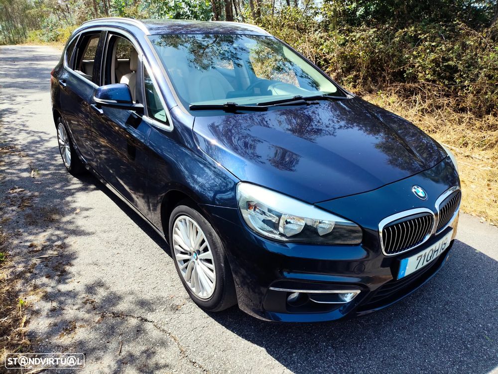 BMW 218 Active Tourer d Line Luxury - 13