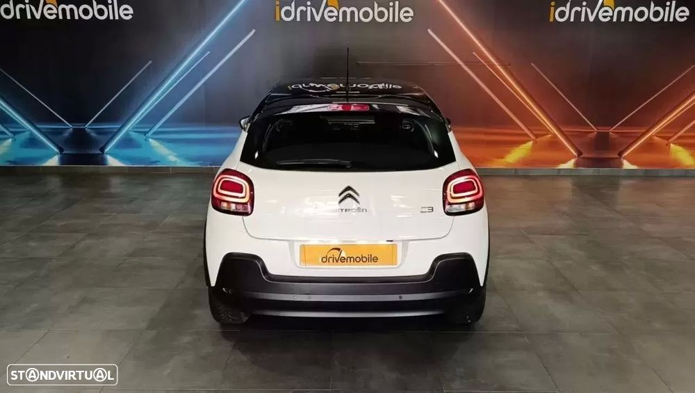 Citroën C3 1.2 PureTech Shine - 19