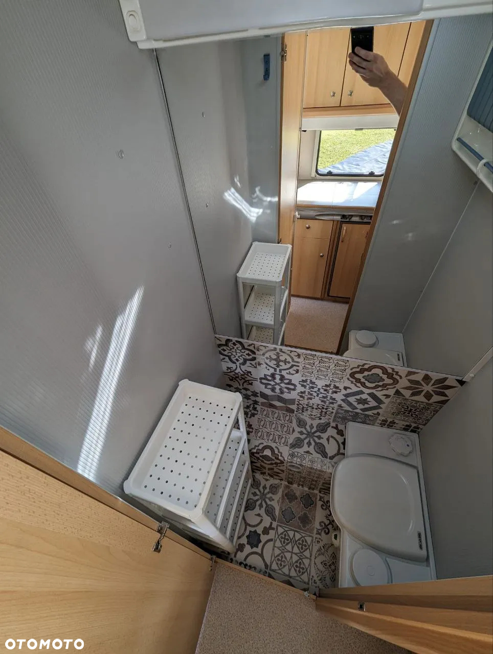 KNAUS 8306 - 15