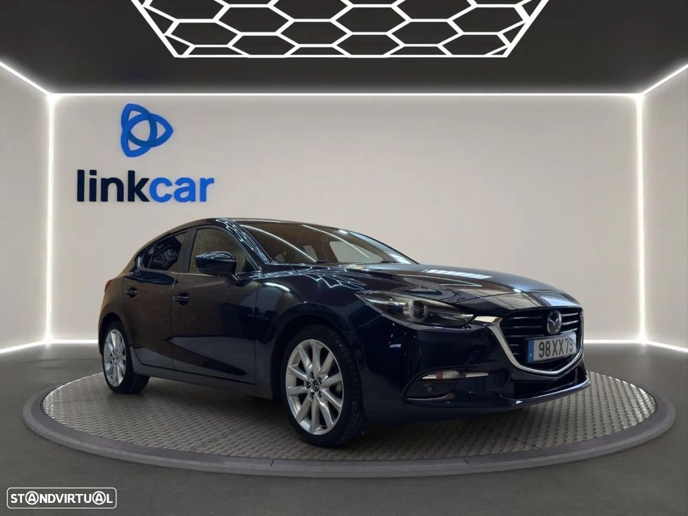 Mazda 3 Hatchback - 2
