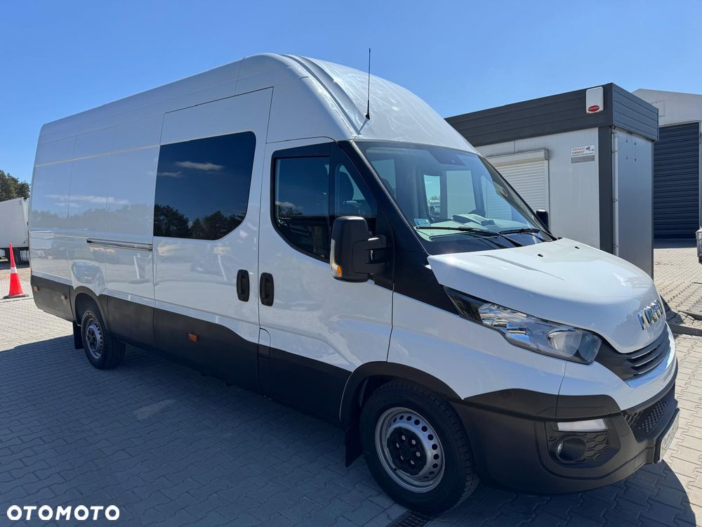 Iveco Daily 35S18 ‼️Hi-Matic Brygadowy 7 osobowy‼️Brygadówka‼️Doka‼️Tylko 57 tyś km Salon PL jak nowy - 2