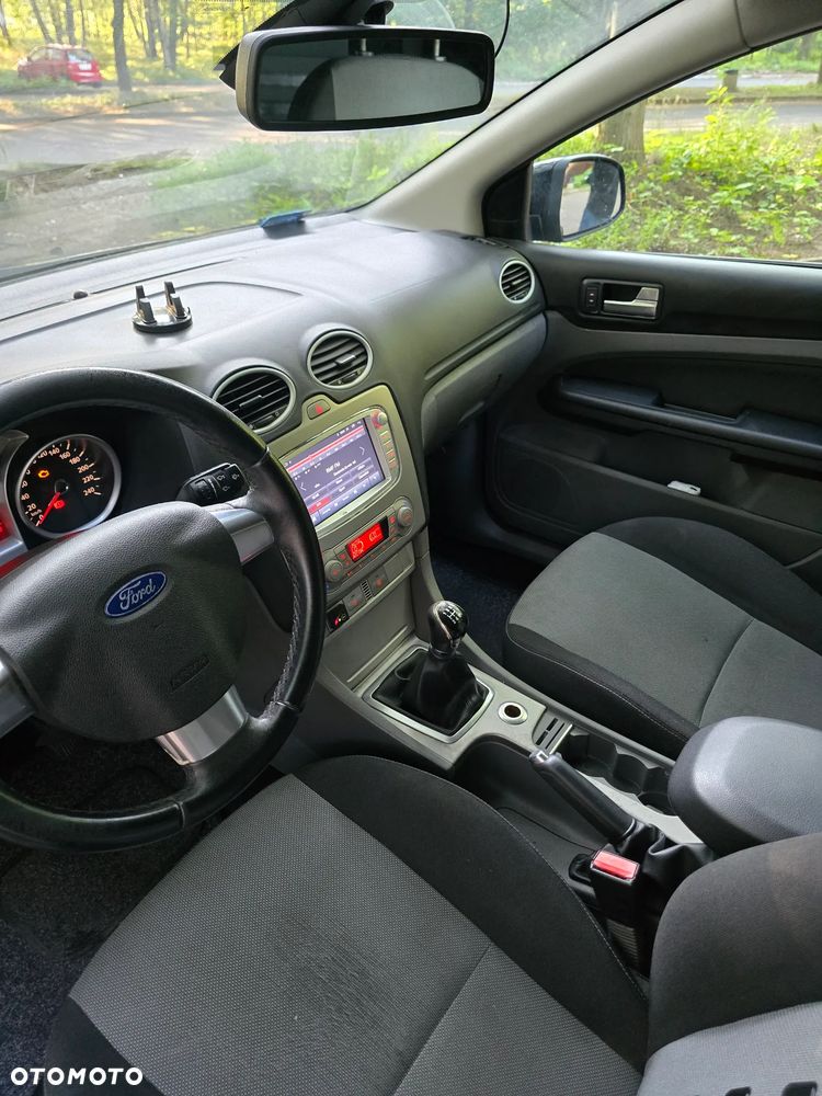 Ford Focus - 28