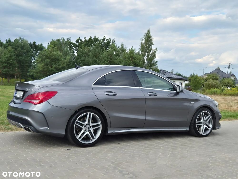 Mercedes-Benz CLA AMG 45 4-Matic - 14