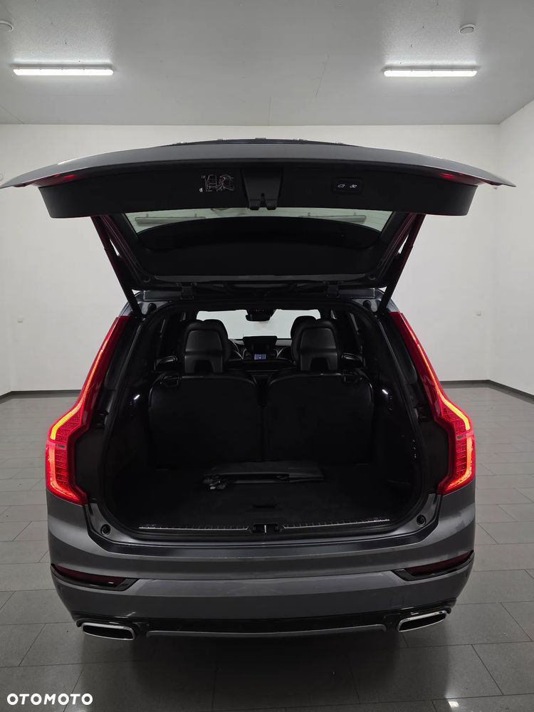 Volvo XC 90 D5 AWD R-Design - 37