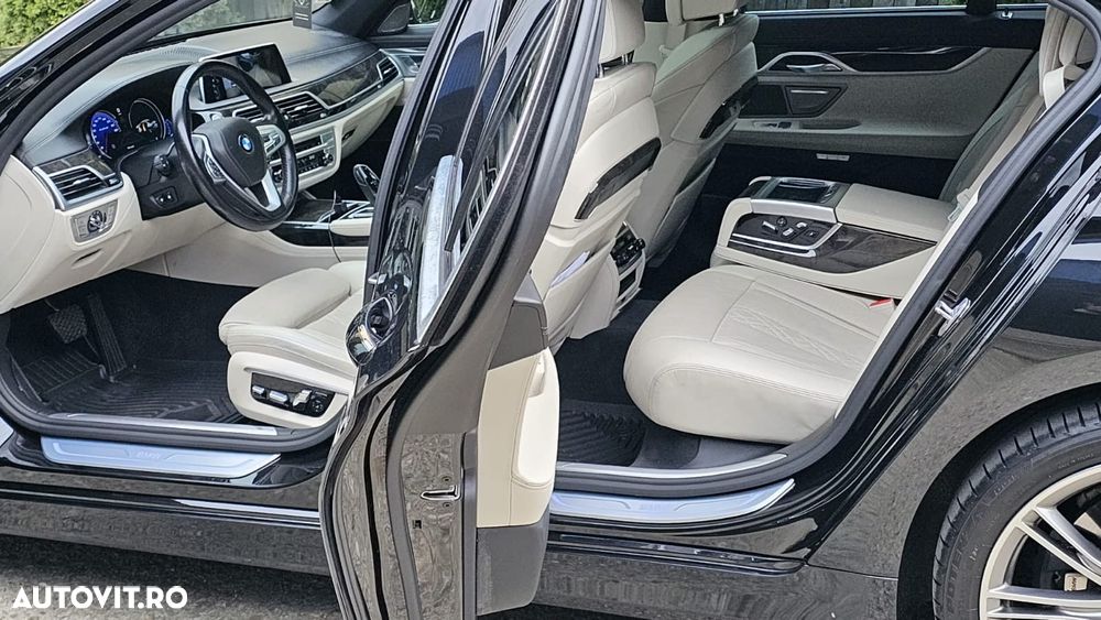 BMW Seria 7 740d xDrive - 6