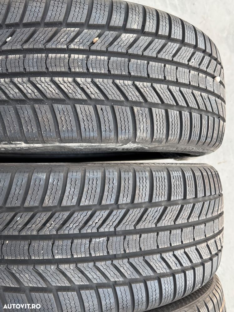 Vând 4 anvelope 235/45/20 Continental de iarnă ca noi - 2