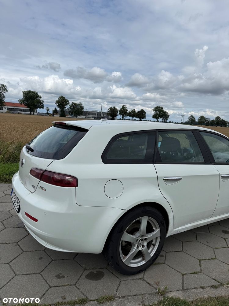 Alfa Romeo 159 1.9JTDM Distinctive - 8