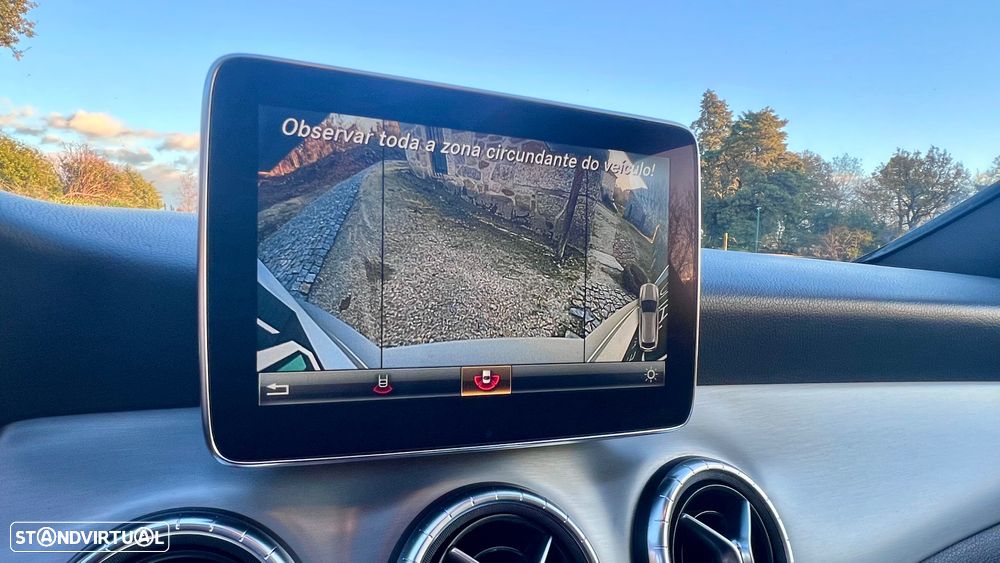 Mercedes-Benz CLA 220 Shooting Brake (CDI) d 7G-DCT AMG Line - 19