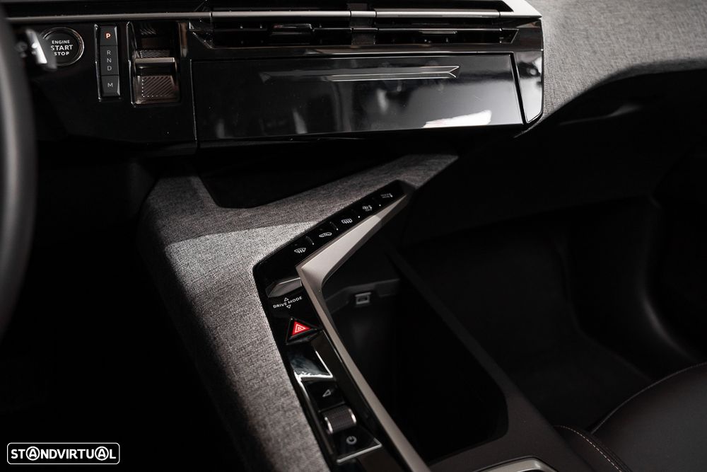 Peugeot 3008 1.2 Hybrid Allure e-DCS6 - 15