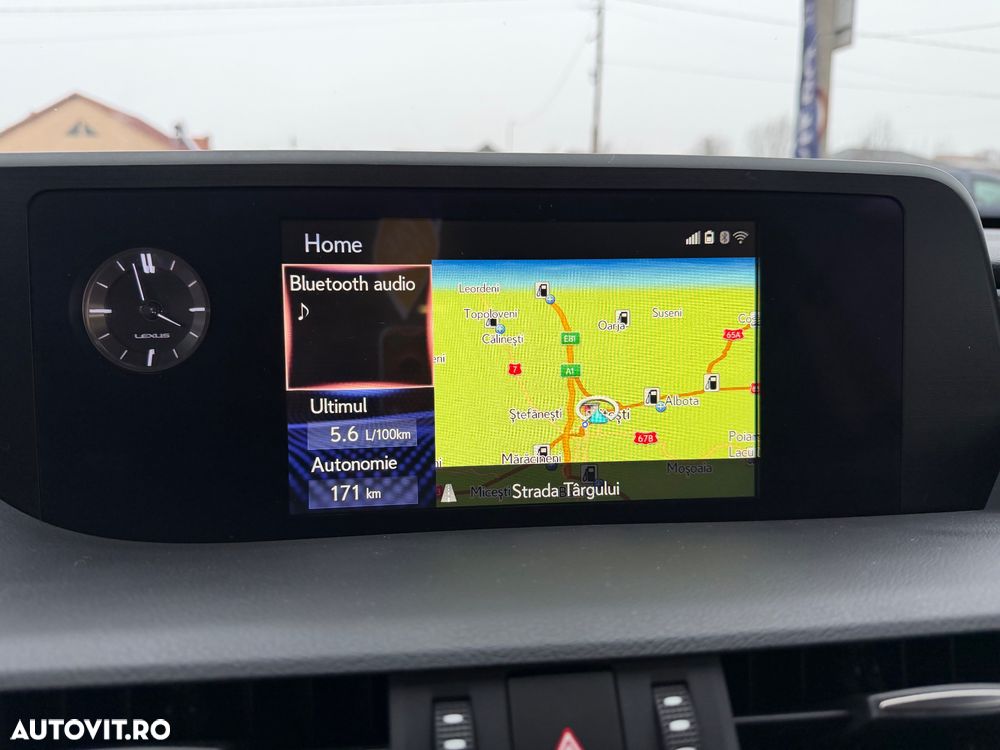 Lexus Seria ES 300h Executive Line - 30