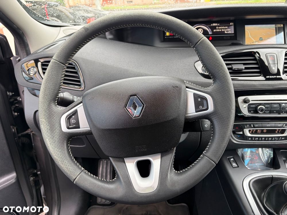 Renault Scenic Energy dCi 110 S&S Bose Edition - 27