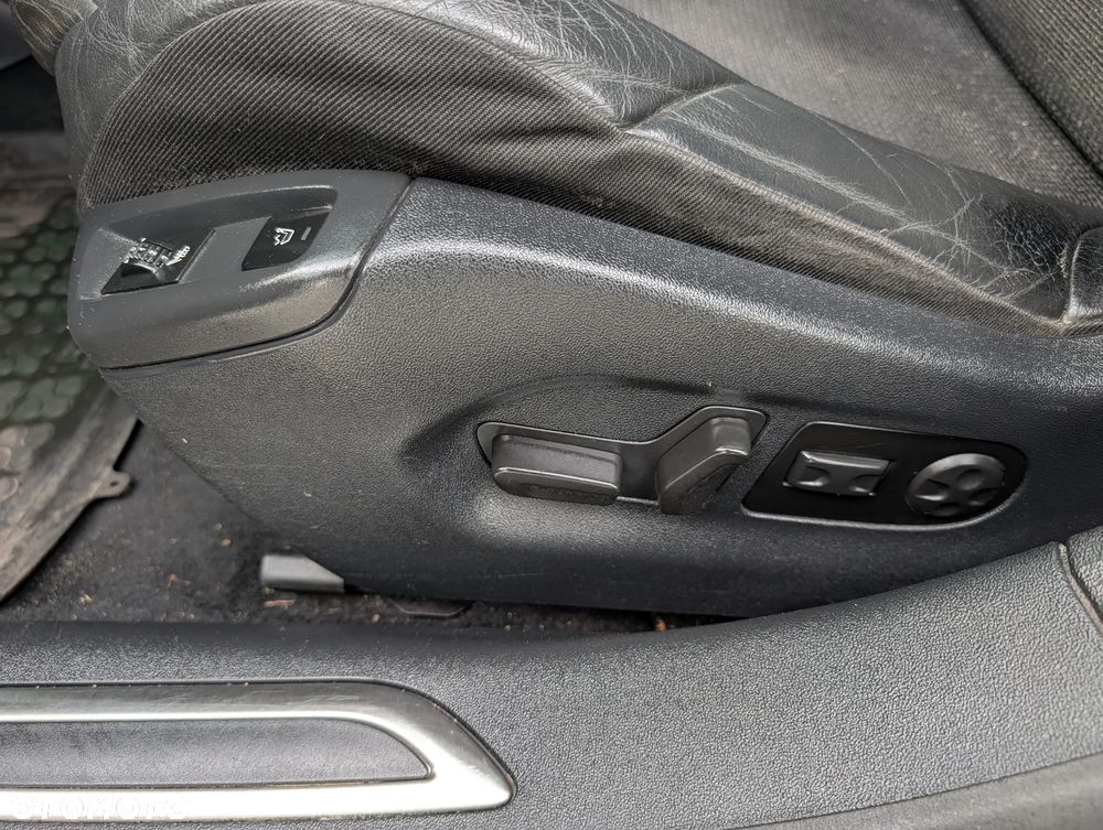 Citroën C5 2.0 16V Exclusive - 21