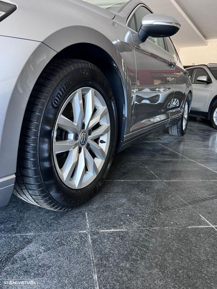 VW Passat 1.6 TDI Highline DSG - 7