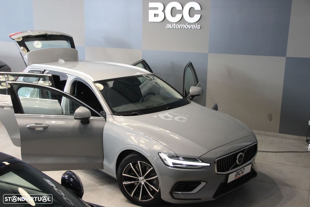 Volvo V60 2.0 T6 AWD TE Essential - 15