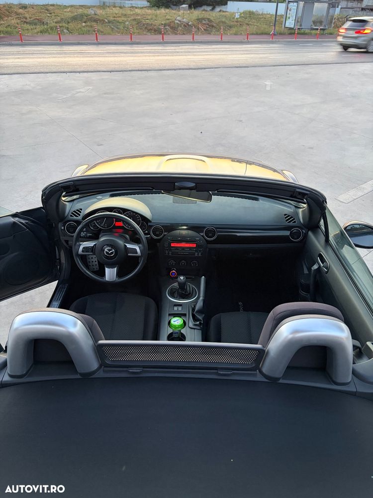 Mazda MX-5 2.0i RC REVOLUTION - 6