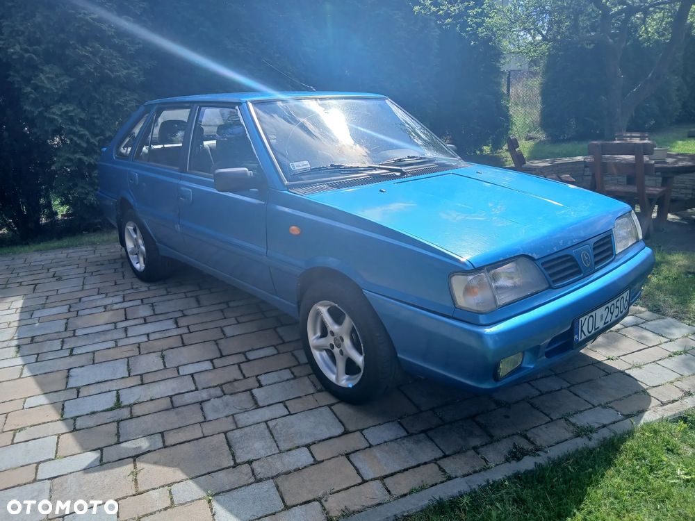 Polonez Caro - 10