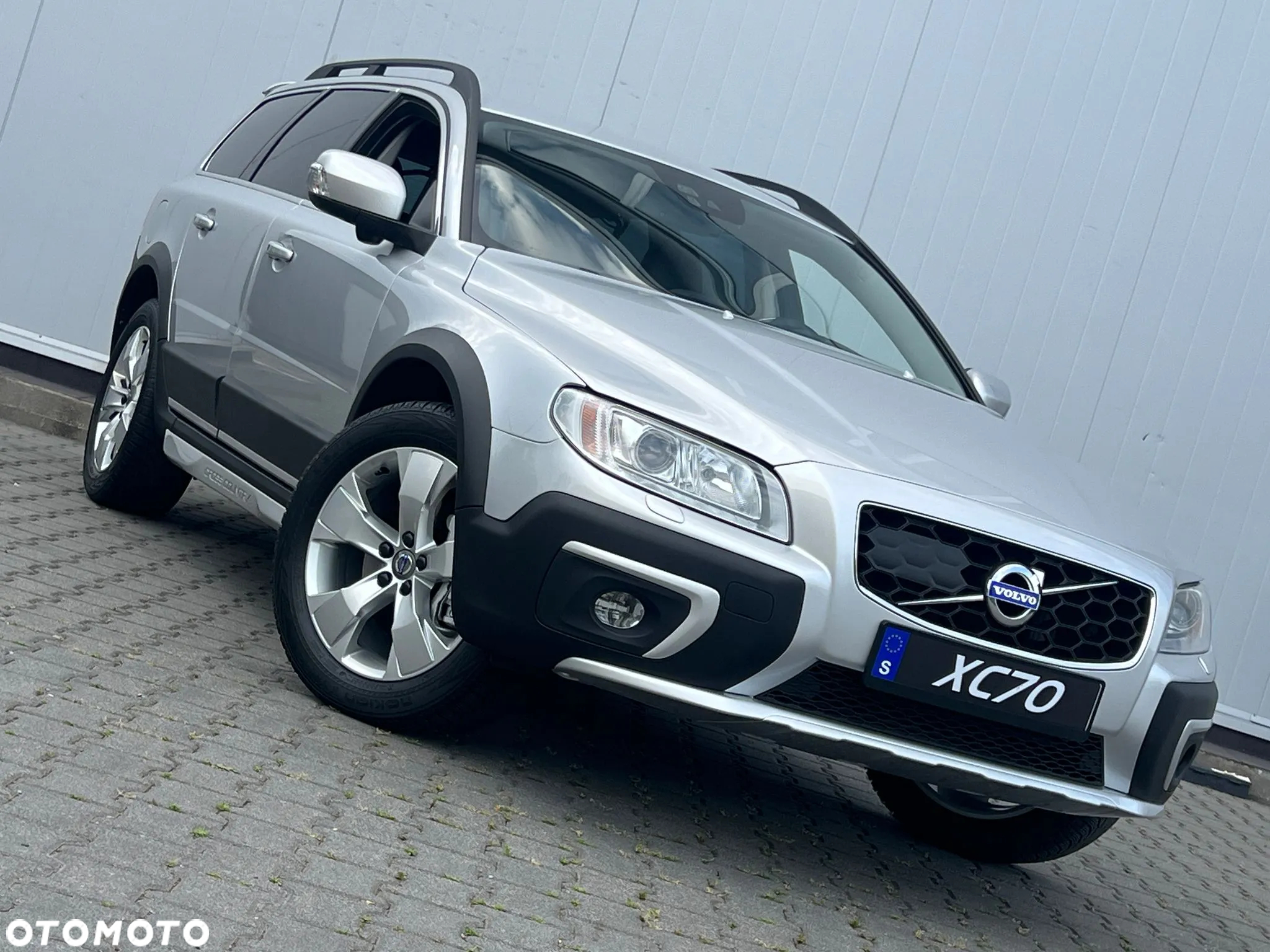 Volvo XC 70 D5 AWD Dynamic Summum - 2