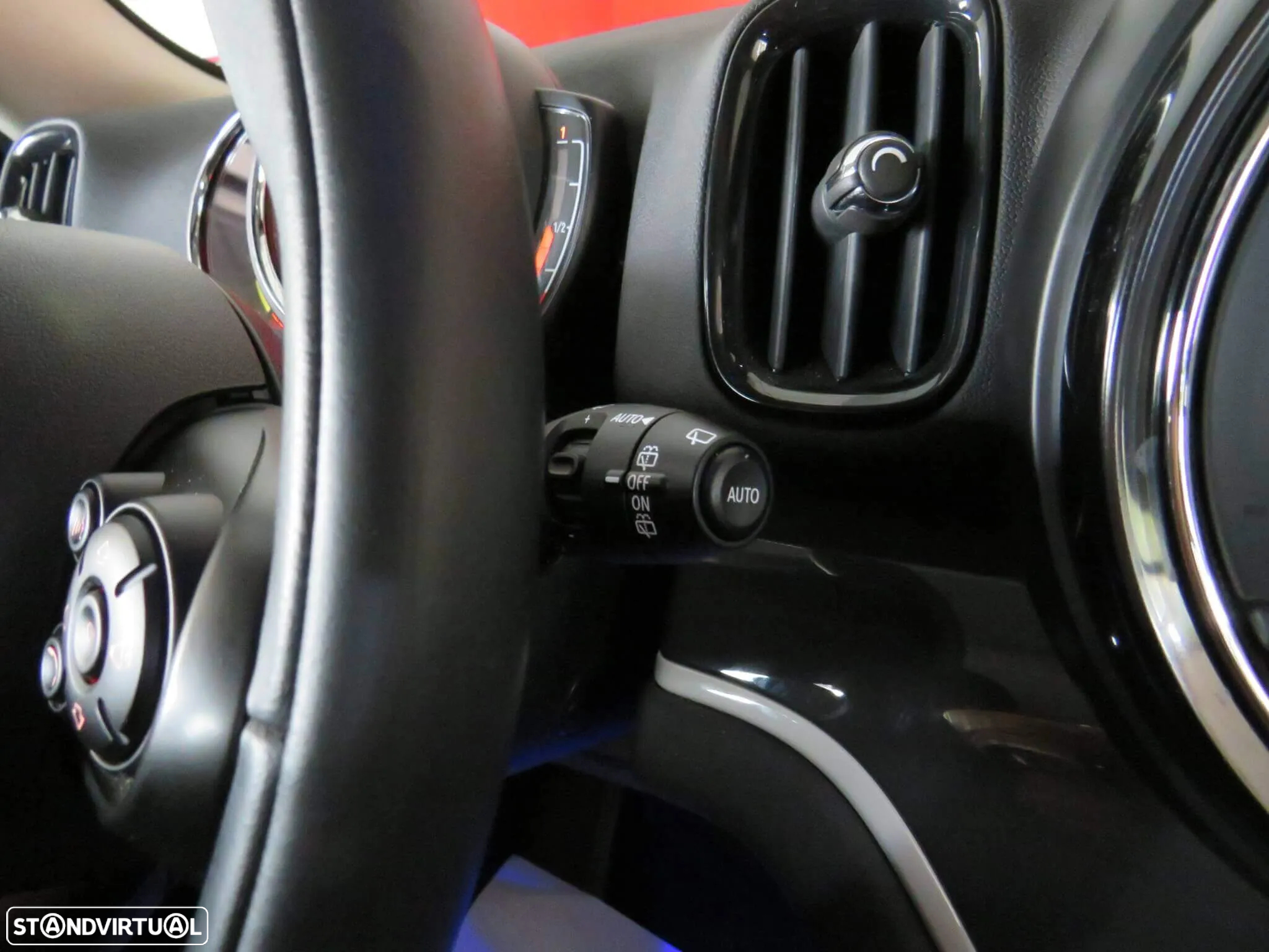 MINI Countryman Cooper SE ALL4 Auto - 25