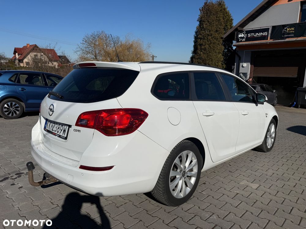 Opel Astra 1.7 CDTI DPF 150 Jahre - 5