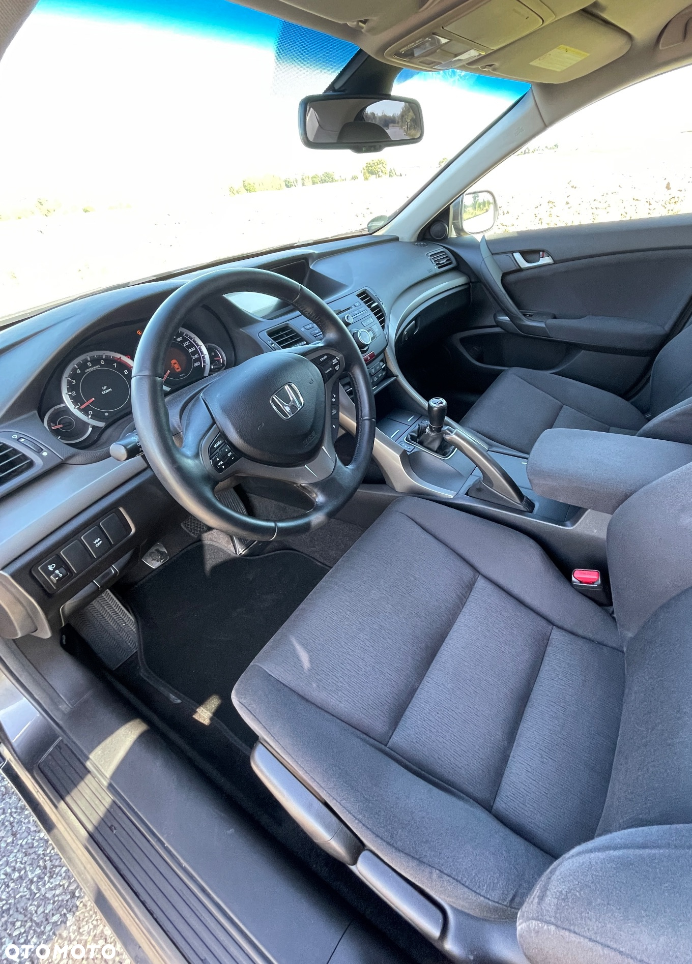 Honda Accord - 9