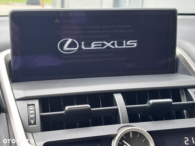 Lexus NX 300h F Impression AWD - 30
